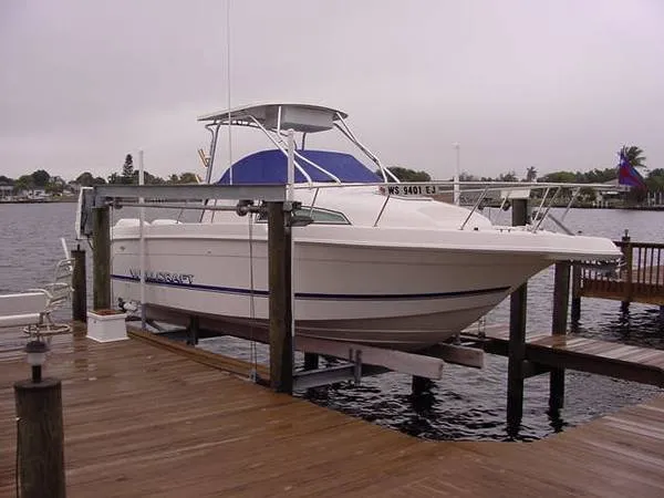 Slide: The Image of Wellcraft COASTAL 1997 - 1