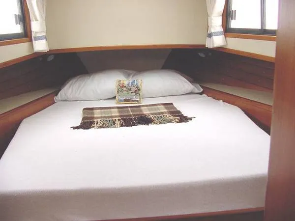 Slide: The Image of Island Gypsy Motor Yacht 1997 - 2