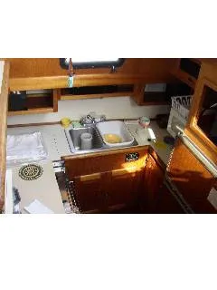 Slide: The Image of Californian Motor Yacht w/Cockpit 1987 - 2