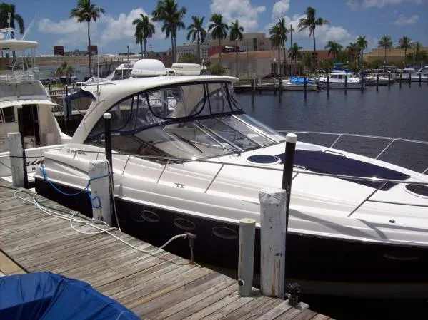 Slide: The Image of Regal 3860 Commodore w/Hardtop 2005 - 1
