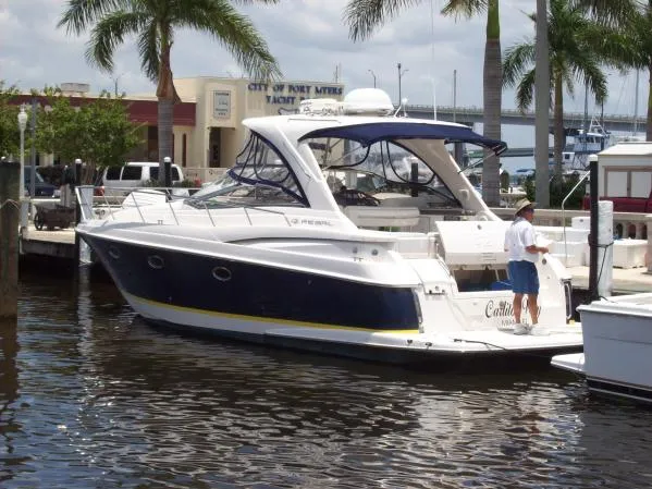 Slide: The Image of Regal 3860 Commodore w/Hardtop 2005 - 6