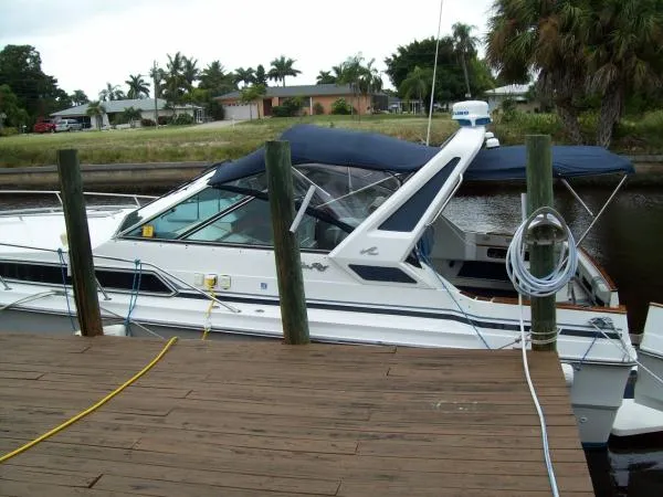 Slide: The Image of Sea Ray 340 Sundancer 1989 - 6