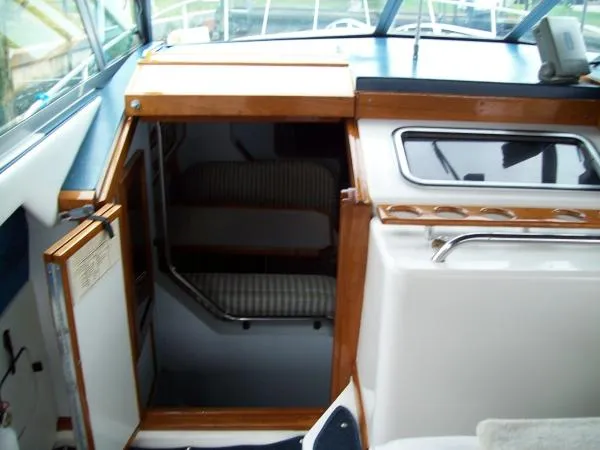 Slide: The Image of Sea Ray 340 Sundancer 1989 - 9