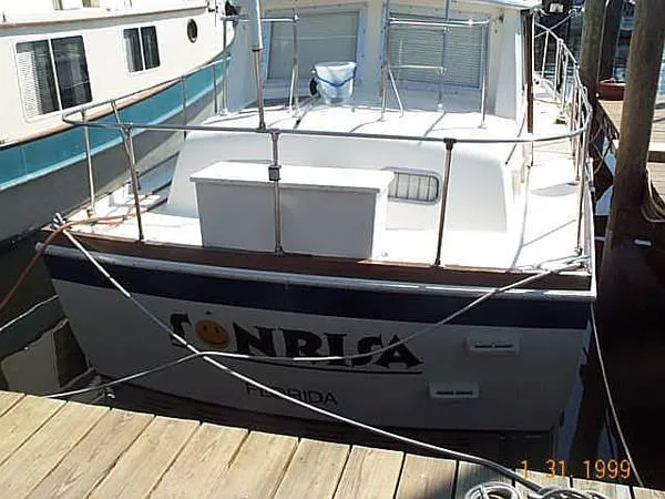 Slide: The Image of Gulfstar Trawler 1974 - 1