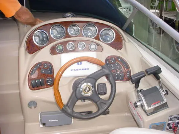 Slide: The Image of Sea Ray 280 Sundancer 2003 - 3