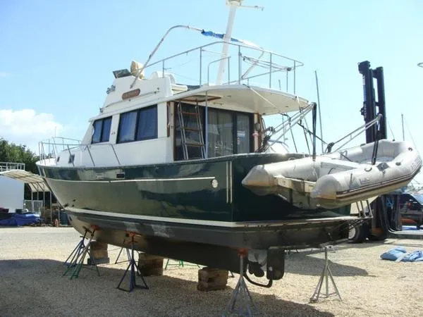Slide: The Image of Mainship Mark I 1981 - 1