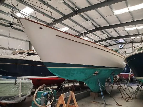 Slide: The Image of Pearson 424 Ketch 1981 - 1
