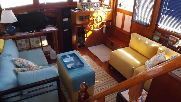 Slide: The Image of Heritage East Sundeck Trawler 1986 - 7