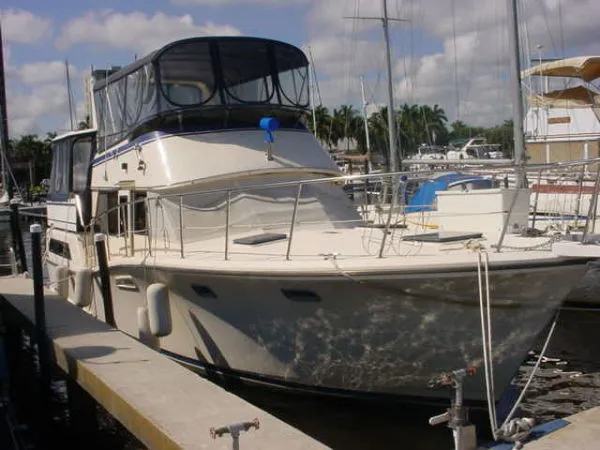 Slide: The Image of Symbol MK II AFT CABIN SUNDECK 1984 - 0