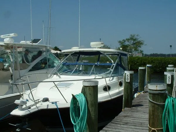 Slide: The Image of Wellcraft 290 Coastal 2004 - 0