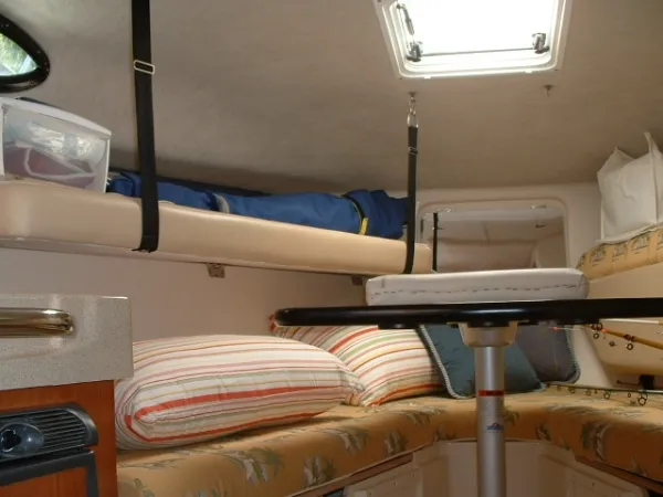 Slide: The Image of Wellcraft 290 Coastal 2004 - 4
