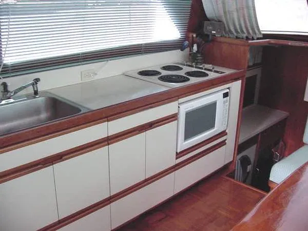 Slide: The Image of Gulfstar widebody 1986 - 2