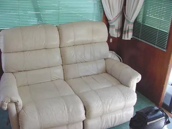 Slide: The Image of Gulfstar widebody 1986 - 4