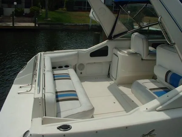 Slide: The Image of Sea Ray Express Cruiser 1991 - 8