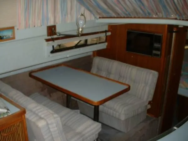 Slide: The Image of Sea Ray 340 Sedan 1987 - 1
