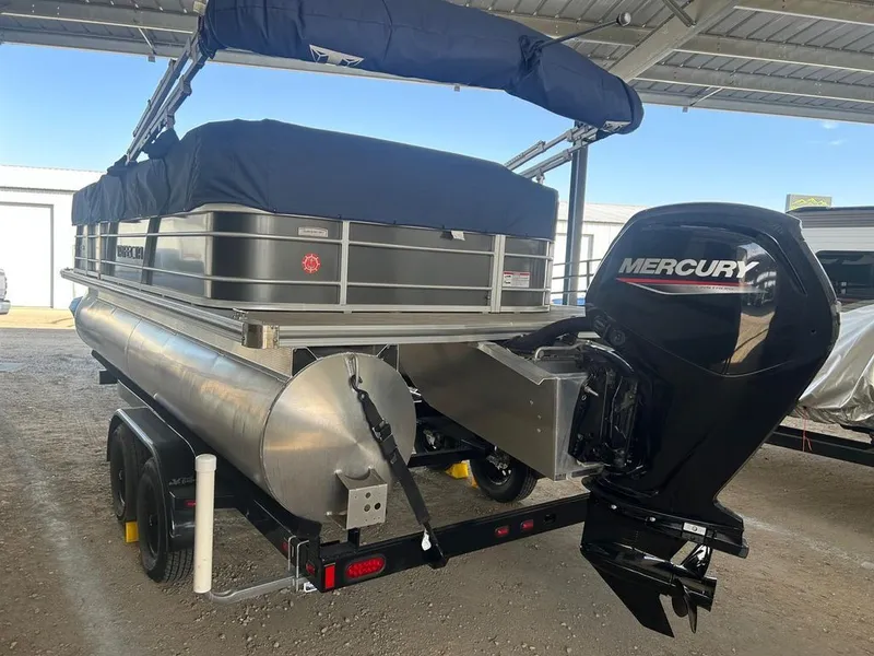 Slide: The Image of Forest River 22LE 2022 - 18