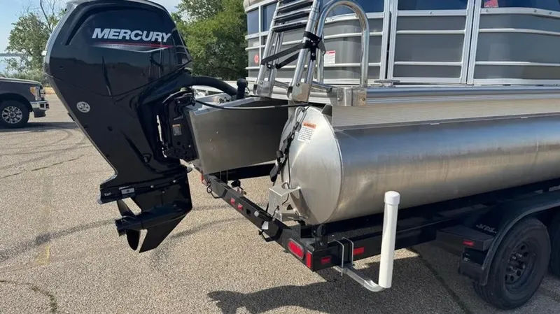 Slide: The Image of Forest River 22LE 2022 - 21