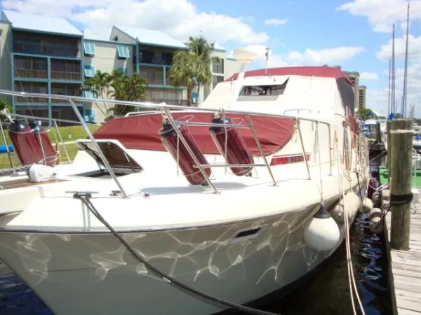 Slide: The Image of Chris-Craft 381 Catalina 1986 - 2