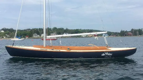 Slide: The Image of Marshall Sakonnet 2012 - 0