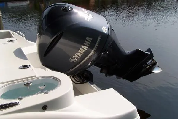 Slide: The Image of NauticStar 2500XS Offshore 2012 - 8