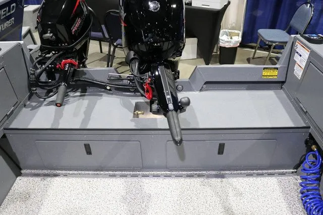 Slide: The Image of Alumaweld Adventurer 18 2026 - 21