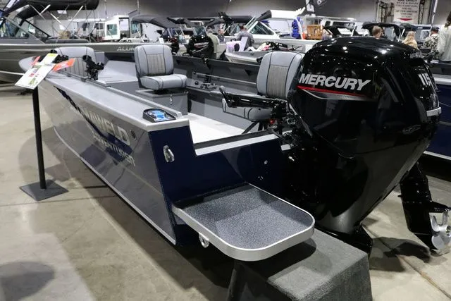 Slide: The Image of Alumaweld Adventurer 18 2026 - 5