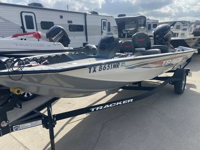 Slide: The Image of Tracker Pro 175 Team 2025 - 4