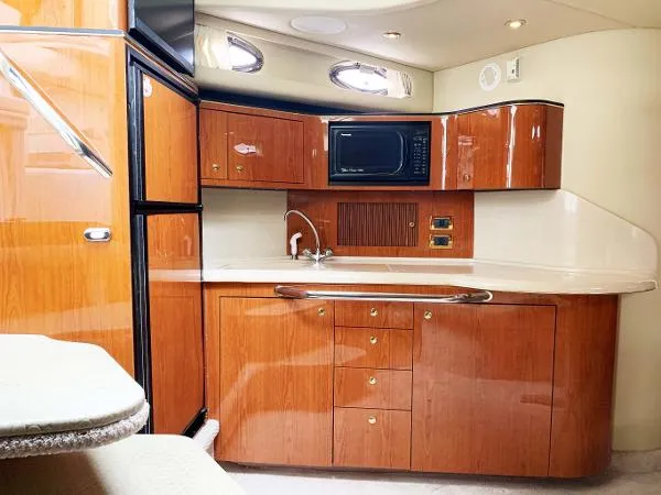 Slide: The Image of Sea Ray 380 Sundancer 2001 - 3