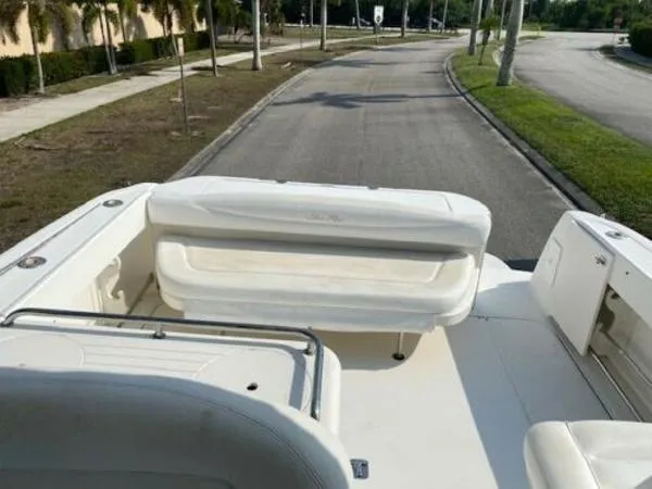 Slide: The Image of Sea Ray 290 Amberjack 2005 - 10