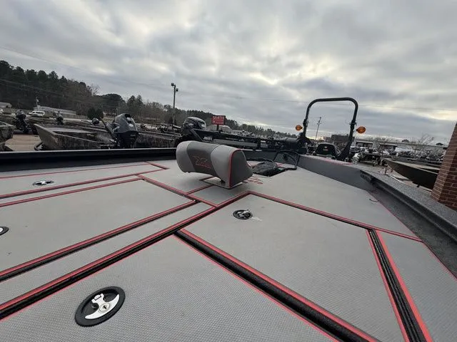 Slide: The Image of Xpress H18 2025 - 10