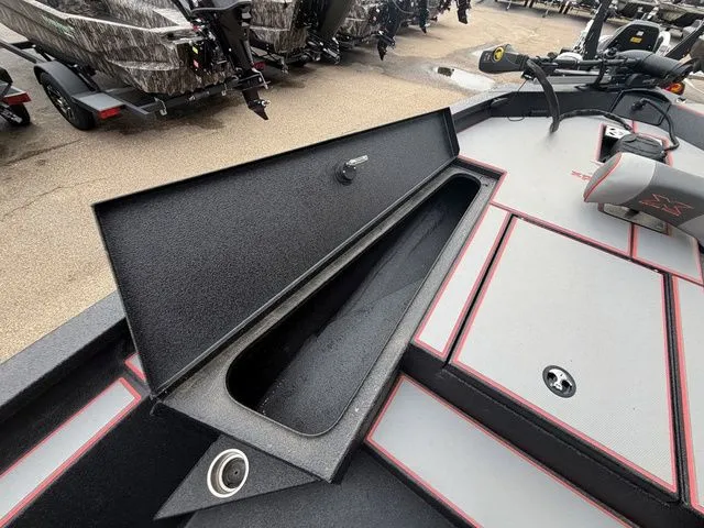 Slide: The Image of Xpress H18 2025 - 3