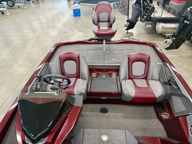 Slide: The Image of Ranger Z518 2022 - 9