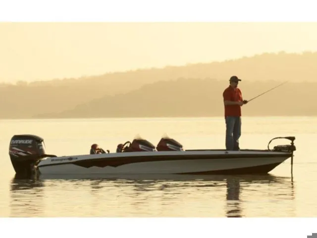 Slide: The Image of Ranger Z520 Comanche 2015 - 14