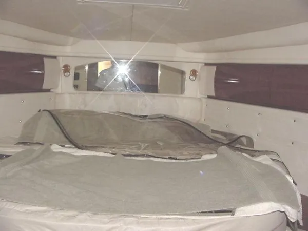 Slide: The Image of Sea Ray Sundancer 2002 - 5