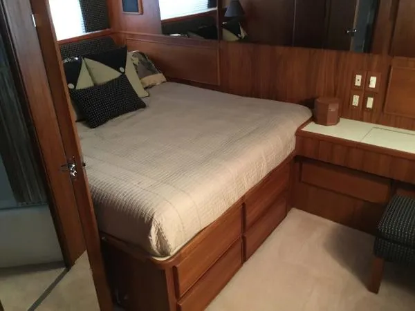 Slide: The Image of Bertram Motor Yacht 1976 - 6