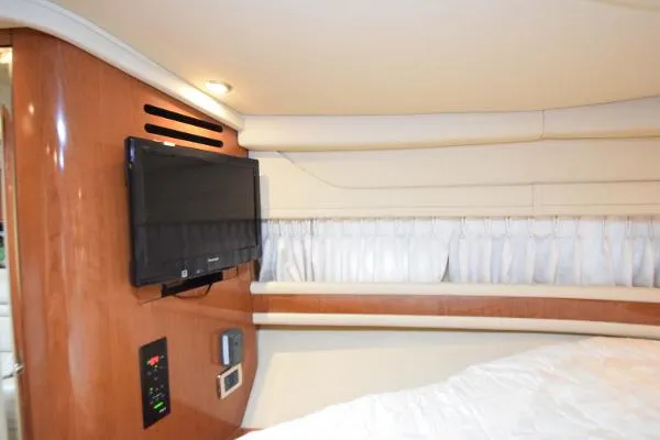 Slide: The Image of Sea Ray 460 Sundancer 2002 - 10