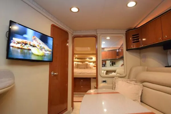 Slide: The Image of Sea Ray 460 Sundancer 2002 - 8