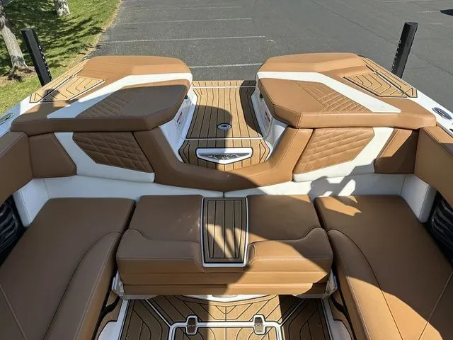 Slide: The Image of Nautique Super Air Nautique G23 2023 - 21