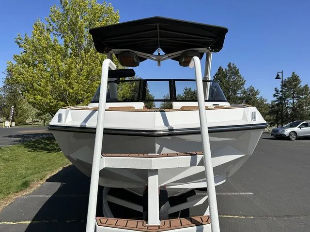 Slide: The Image of Nautique Super Air Nautique G23 2023 - 4