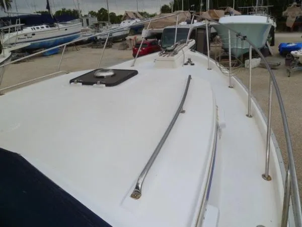 Slide: The Image of Mainship MK III 1984 - 7