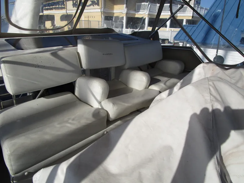 Slide: The Image of Silverton 422 Motor Yacht 1999 - 9