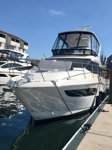 Slide: The Image of Sea Ray 460 Fly 2017 - 3