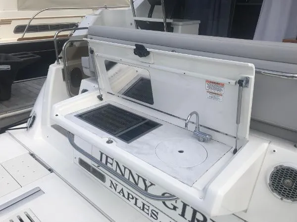 Slide: The Image of Sea Ray 460 Fly 2017 - 7