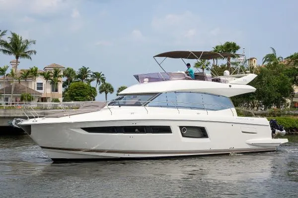 Slide: The Image of Prestige 500 2016 - 0