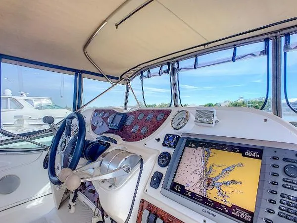 Slide: The Image of Maxum SCA4100 Aftcabin 2000 - 10