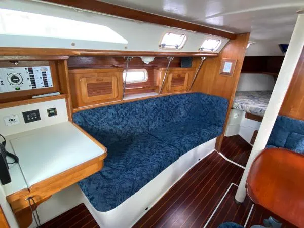 Slide: The Image of Catalina 34 MkII 1997 - 10