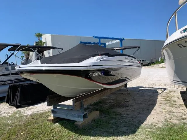 Slide: The Image of Godfrey Hurricane 188 Sun Deck Sport 2015 - 5
