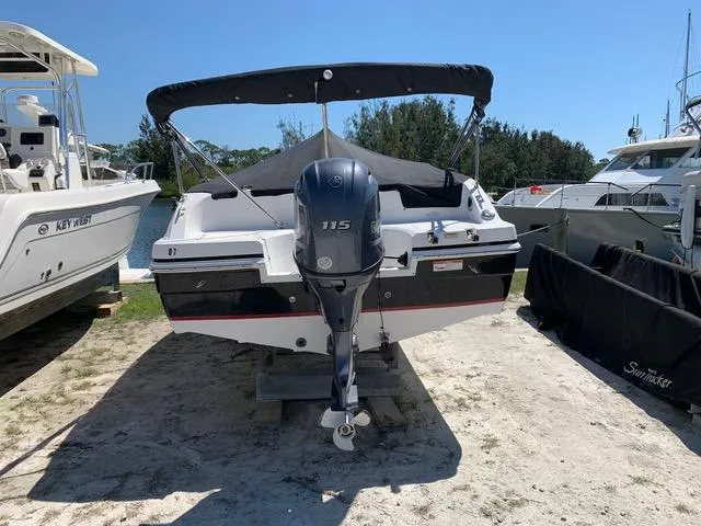 Slide: The Image of Godfrey Hurricane 188 Sun Deck Sport 2015 - 6