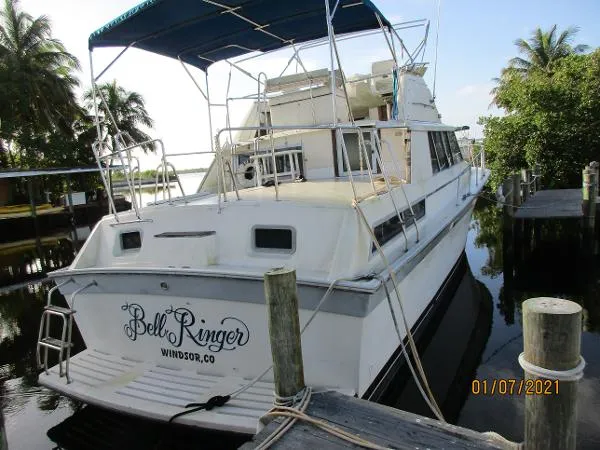 Slide: The Image of Silverton 37 Motor Yacht 1986 - 0