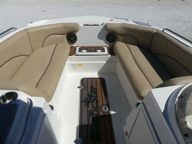 Slide: The Image of NauticStar 203 SC 2020 - 10